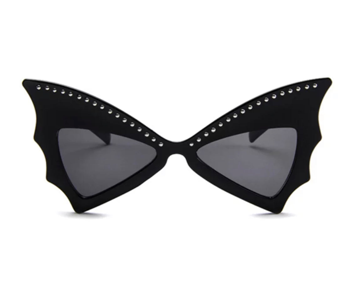 Bat Wing Sunglasses Black