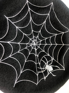 Spiderweb Beret