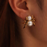 Load image into Gallery viewer, Spider Pearl Earrings
